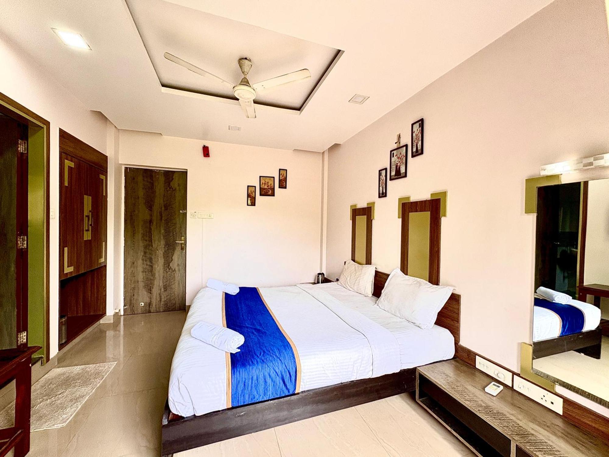 Hotel Laxmi Residency Lonavala Exterior foto